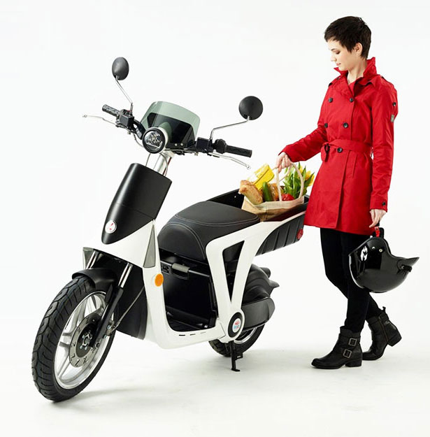 mahindra electric scooter