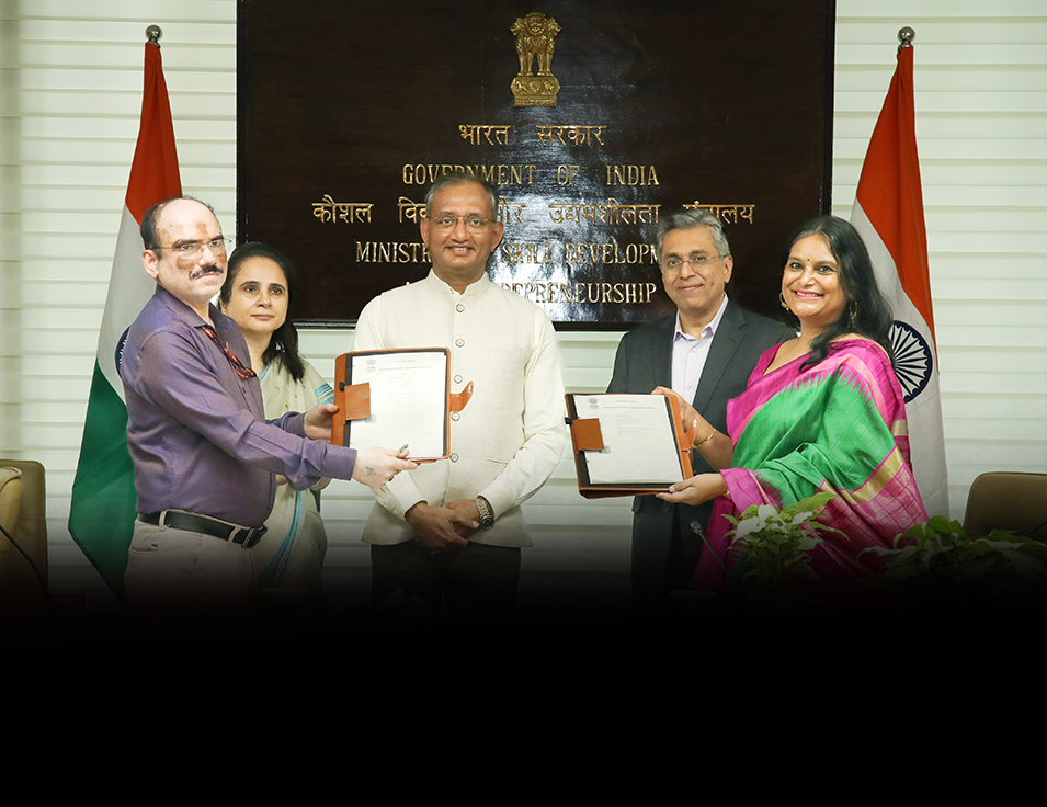 Mahindra & Mahindra and Ministry of Skill Development and Entrepreneurship (MSDE) sign MOU for flagship Drone Didi Yojana; skilling women to become drone pilots